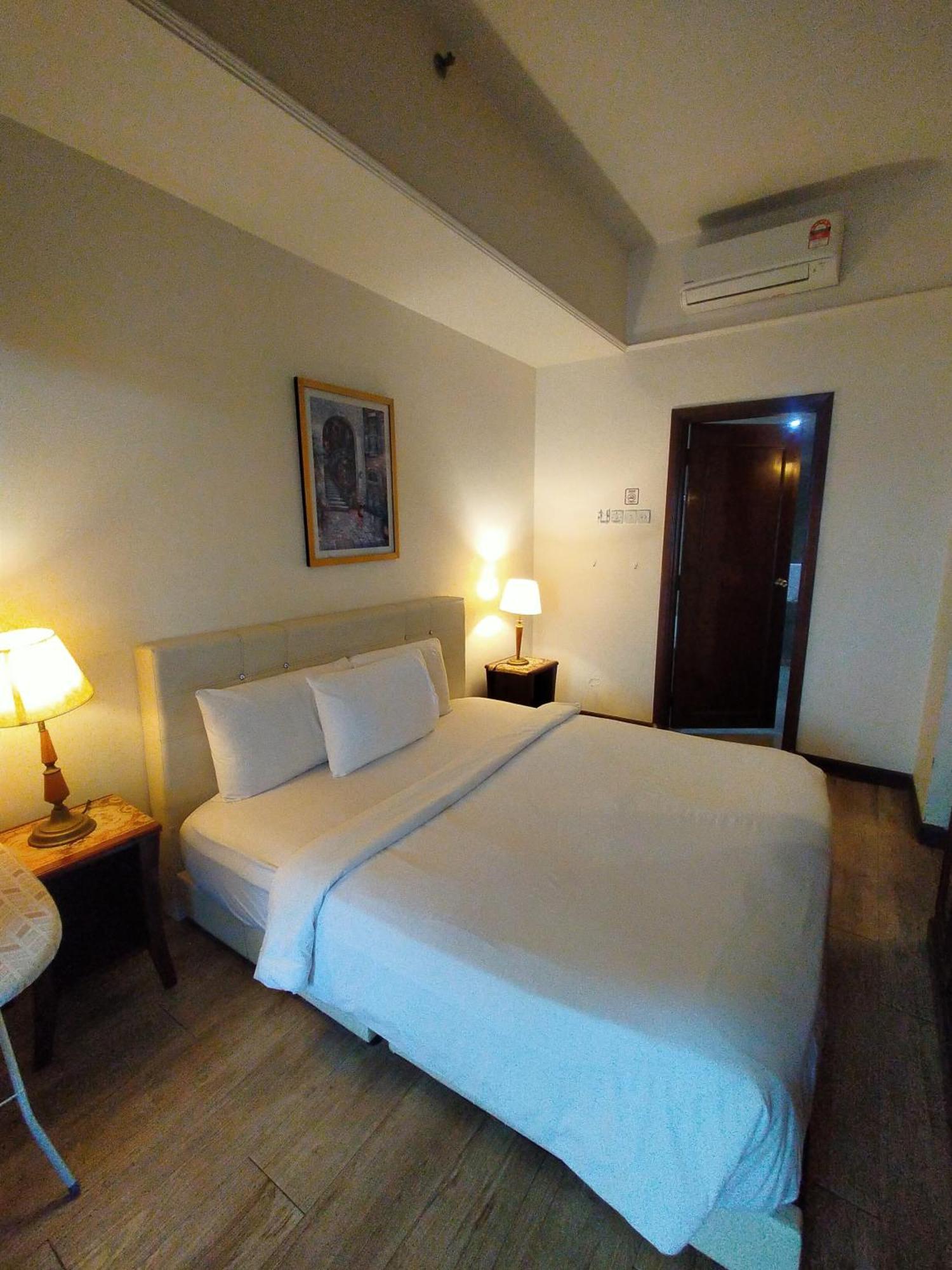 Apartment Grand Lumia At Times Square By Imam *