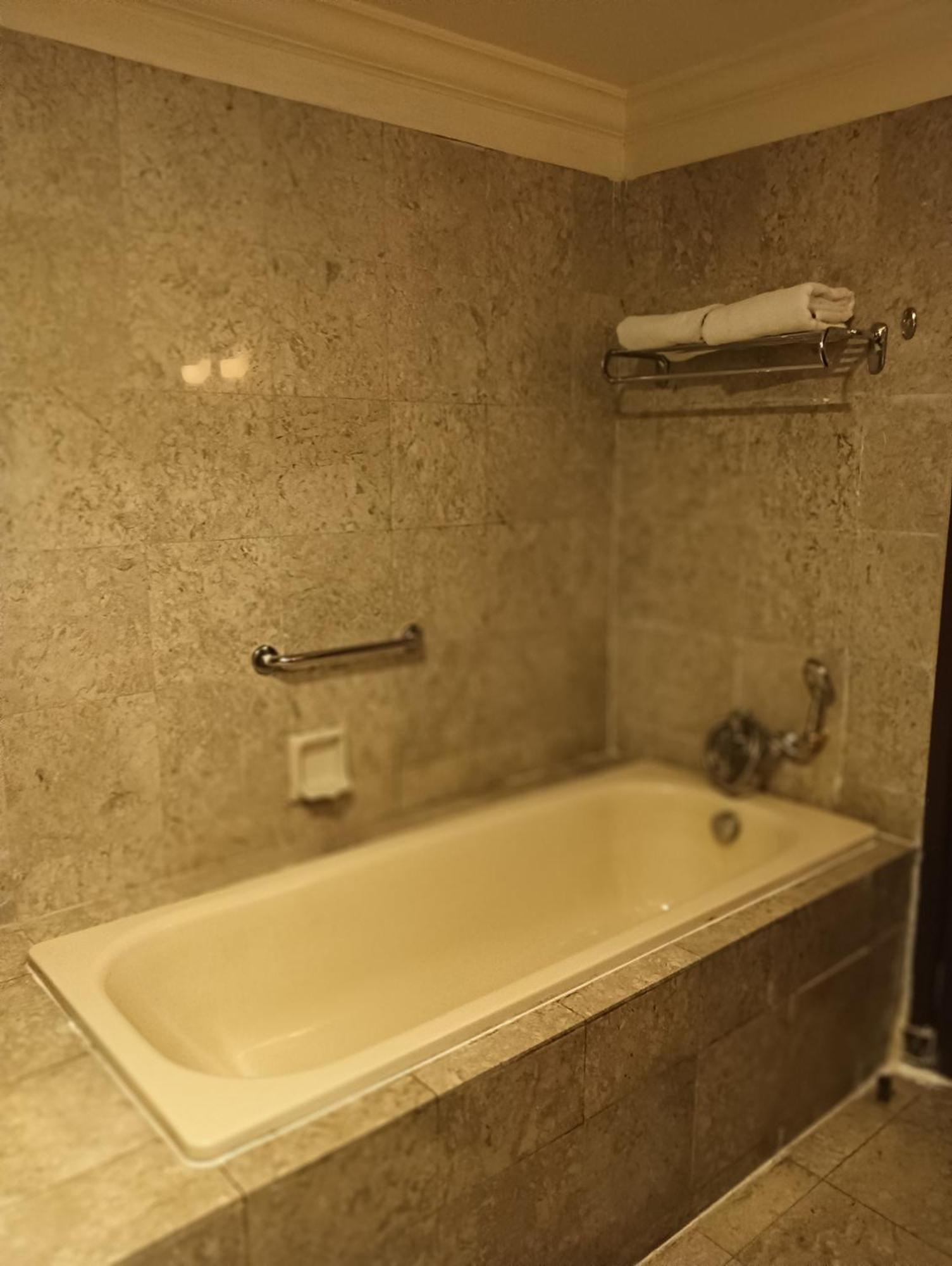 Grand Lumia At Times Square By Imam Apartment *
